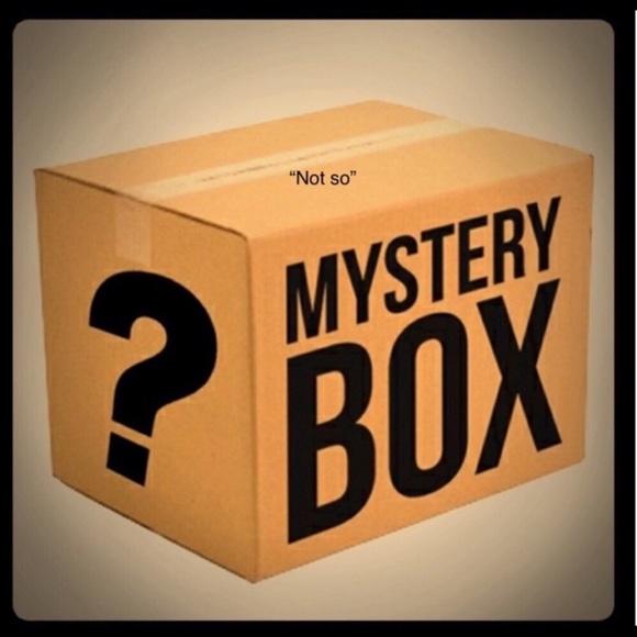 Scarves “not so mystery” lot of 8 - elephant print, hearts, Burberry pattern - Picture 4 of 4